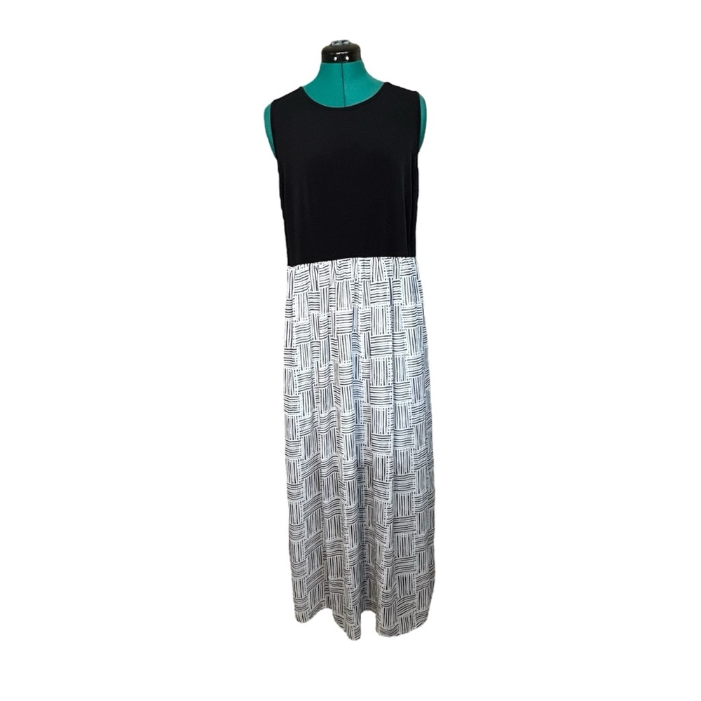 Apt. 9 Black and White Sleeveless Maxi Dress